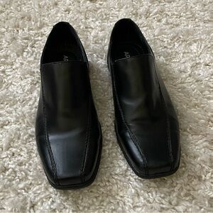 APT. 9 Men's Dress Shoe
